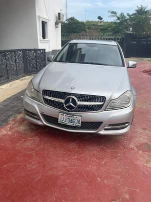 A picture of Distress 2012 Benz C250