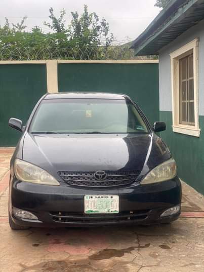 A picture of fist body toyota camry bigdady Location osogbo Engine ok Gear