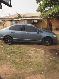 A picture of Sharp Honda Civic 2007 for sale