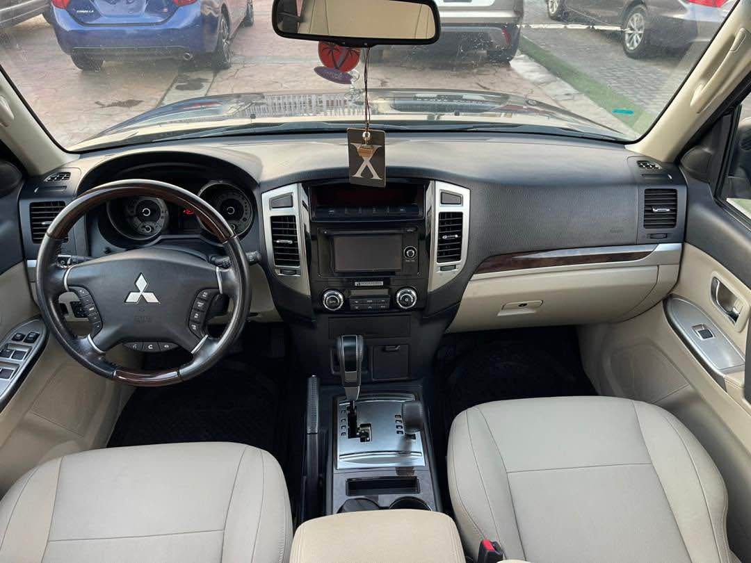 A picture of Mistubushi Pajero 2018