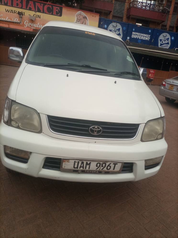 A picture of TOYOTA NOAH SUPER UAM 10 5M ITS A BUY AND