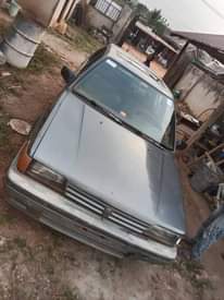 A picture of 1990 Nissan Sunny 1 6