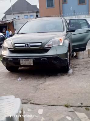 A picture of Honda CRV 2009 2010 engine gear AC just small thing