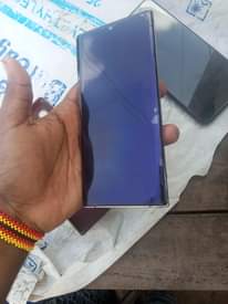 A picture of sumsung note 10