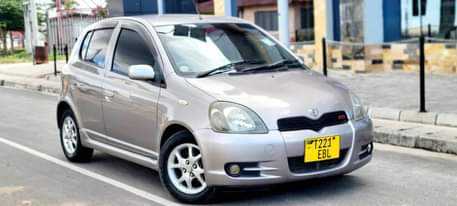 A picture of TOYOTA VITZ RS