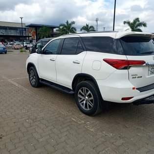 used toyota fortuner