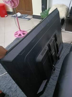 A picture of Boss flat tv