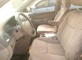 A picture of Very clean toyota sienna 2006 Painted V6 Everything is working