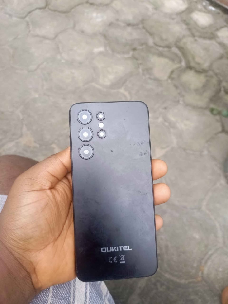 A picture of Oukitel c1