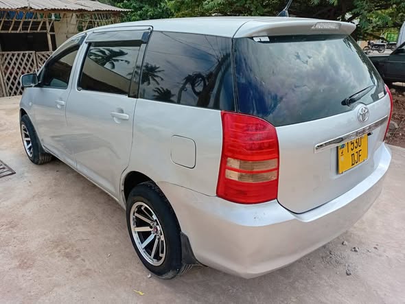A picture of TOYOTA WISH