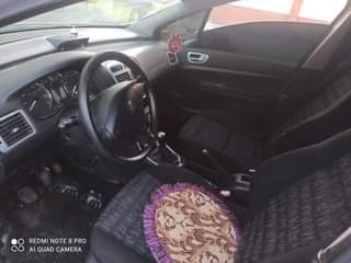 A picture of Peugeot 307