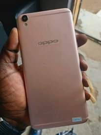 A picture of OPPO r9 plus