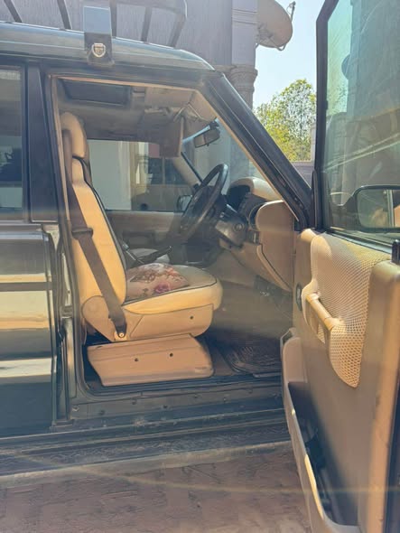 A picture of Landrover Discovery 2
