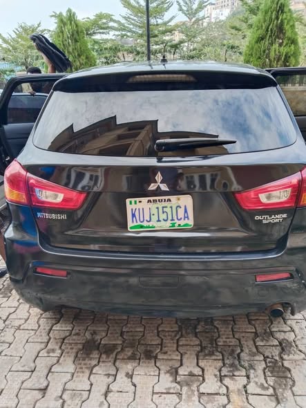 A picture of Local used Mitsubishi Outlander Sports 2011