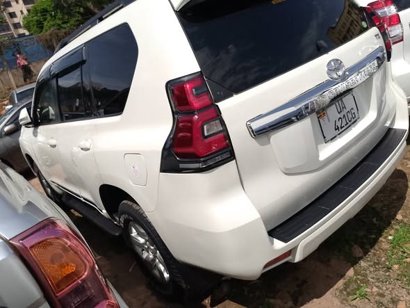 toyota land cruiser