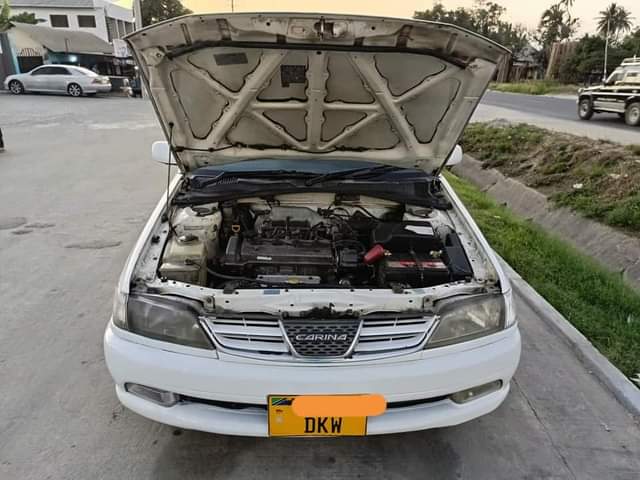 A picture of Toyota Carina cc1490 Bei million 9 Full a c full