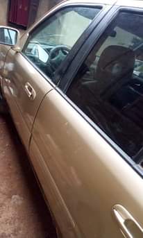 A picture of HONDA CR V