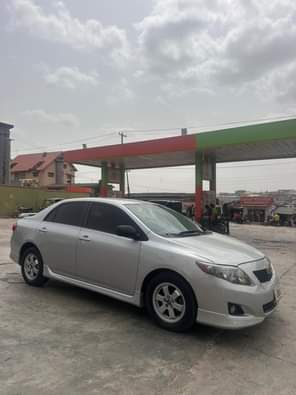 A picture of Reg Toyota Corolla 2010 Model Partly Painted Very Good Sound