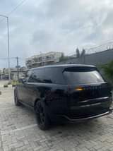 A picture of Range rover vouge 2022