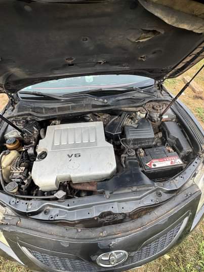 A picture of Toyota Camry 2008 Fullest option V6 engine First body just