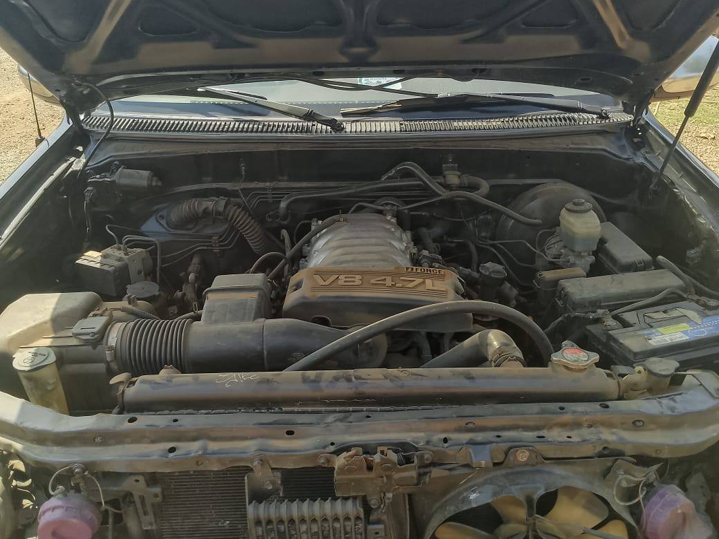 A picture of Tundra V8 engine