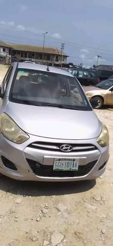 A picture of HYUNDAI ILO for Sale Engine silent gear perfect interior beautiful
