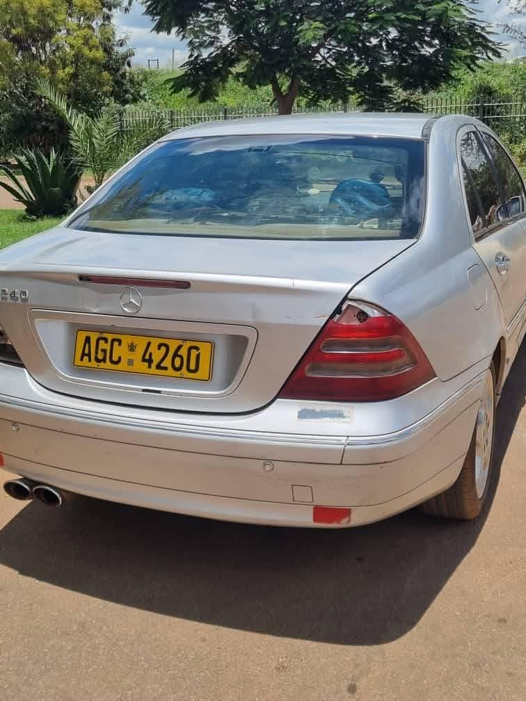 classifieds/cars mercedes