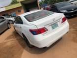 A picture of Lexus Es350 08 model registered