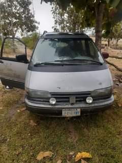 A picture of Toyota previa bus