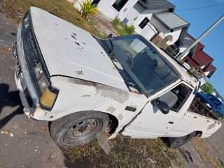 nissan 720