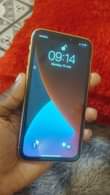A picture of Iphone Xr