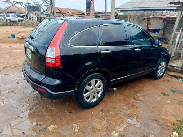 A picture of Honda crv 2008