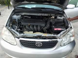 A picture of 2004 Toyota Corolla