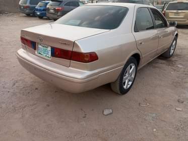 A picture of Toyota camry Envelope light for sale Super Clean body and