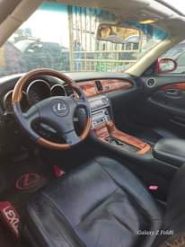 A picture of LEXUS SC430 2007