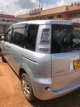 A picture of Toyota Sienta Model 2011