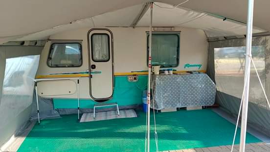 Caravan B.