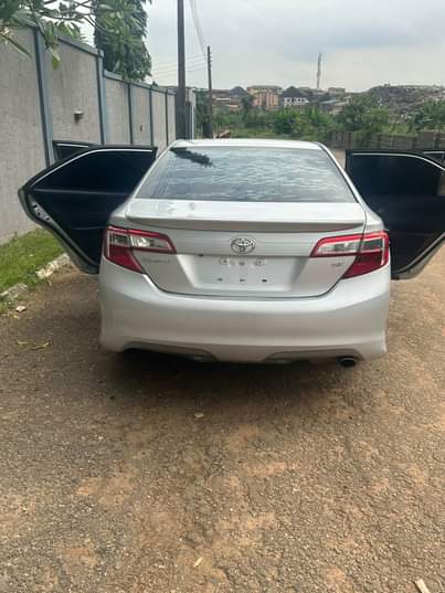A picture of 2014 TOYOTA CAMRY