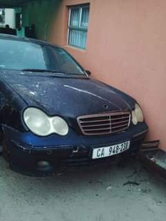 mercedes benz c240