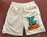 A picture of Mr vinjuka pensi elfu 15 t shirt elfu 10 nicheki