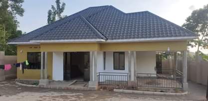 A picture of Kira Estate 3bedroom on Sale 195million on plot 13decimals Titled.