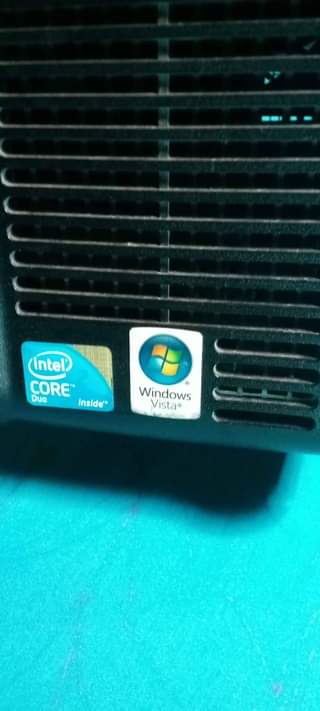 A picture of NAUSHA MASHINE YA COMPUTER AINA YA DELL HIYO BEI 80000