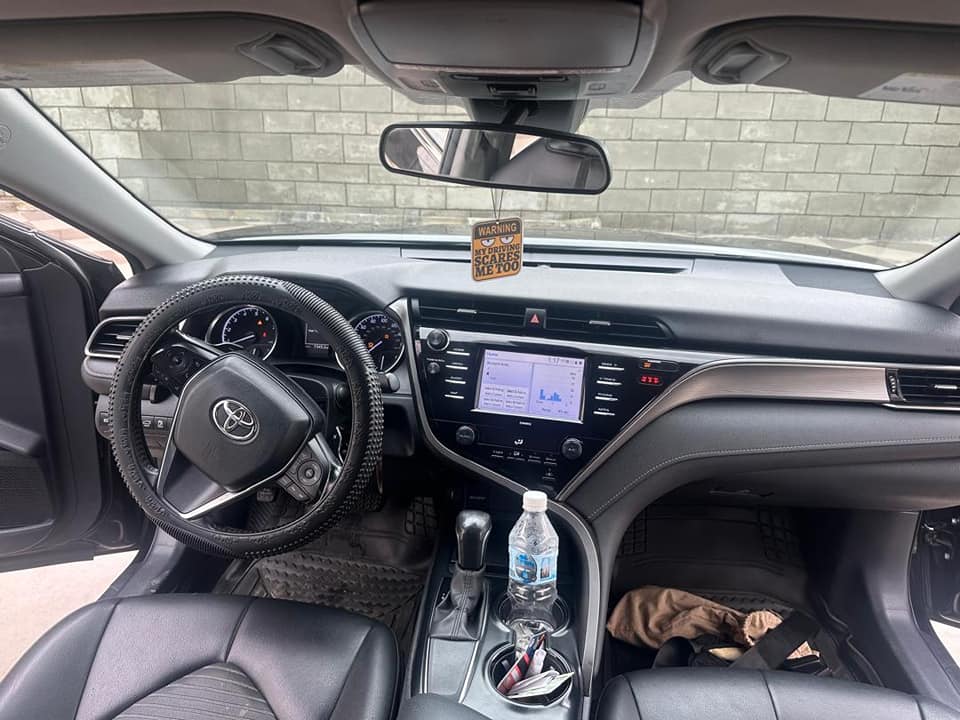 A picture of 1yr Used 2020 Toyota Camry