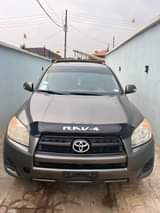 A picture of Toyota RAV4 2010 model