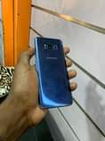 A picture of Samsung S8 64gb
