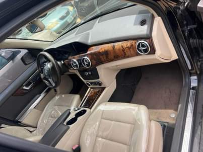 A picture of 2013 Mercedes Benz GLK350 4matic