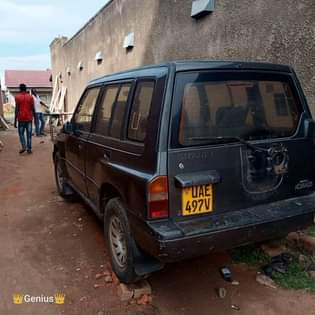 A picture of Suzuki escudo