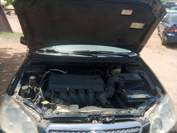 A picture of Toyota Corolla LE Belgium Standard Untampered Engine And Gear The