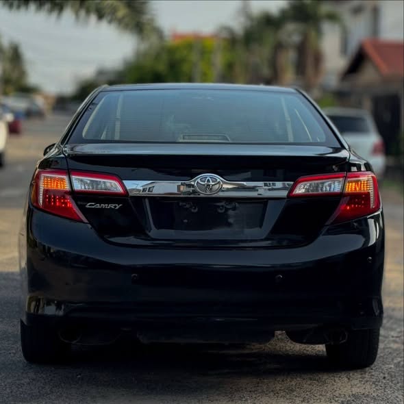 A picture of Sharp dealReg 2012 Toyota Camry le 2021 entry Untouched Engine