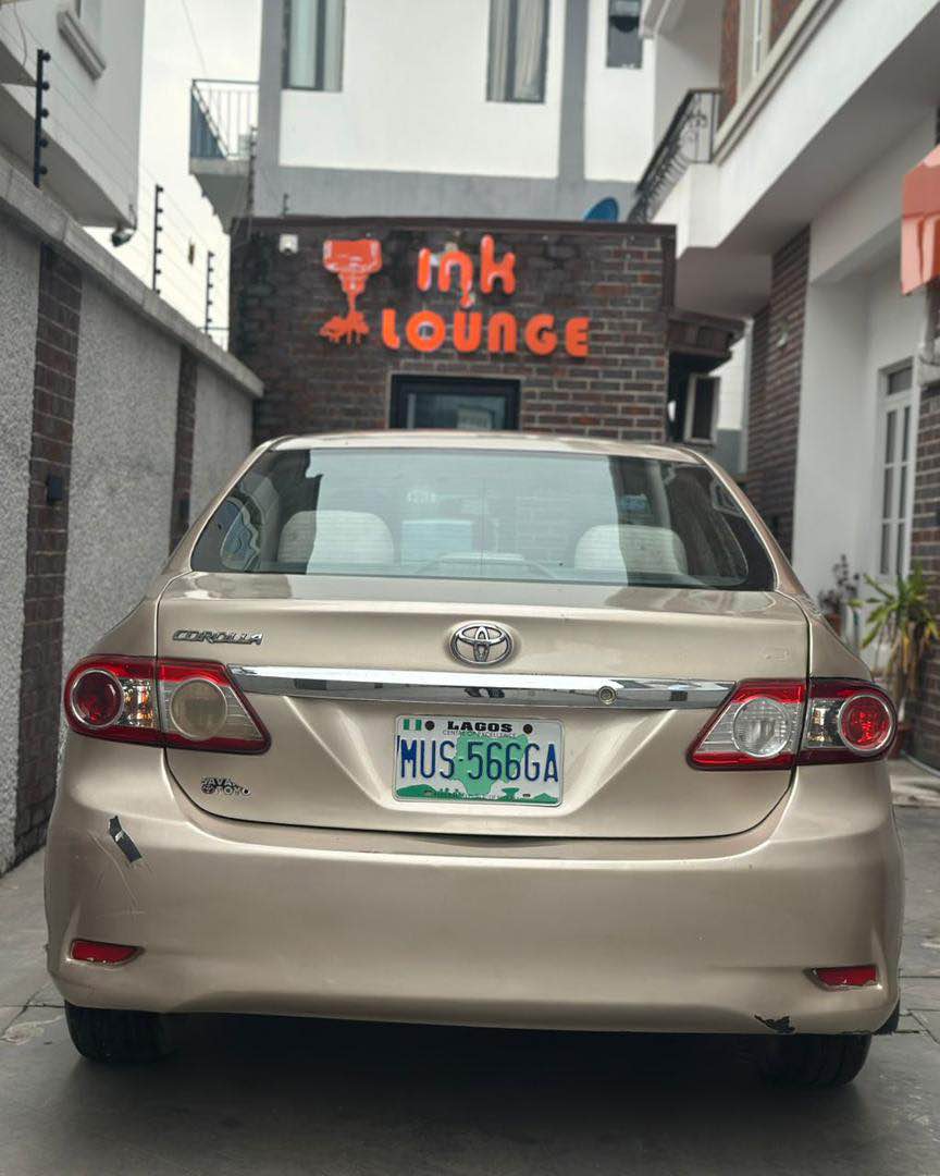 A picture of Toyota Corolla 2012 First body paint First user